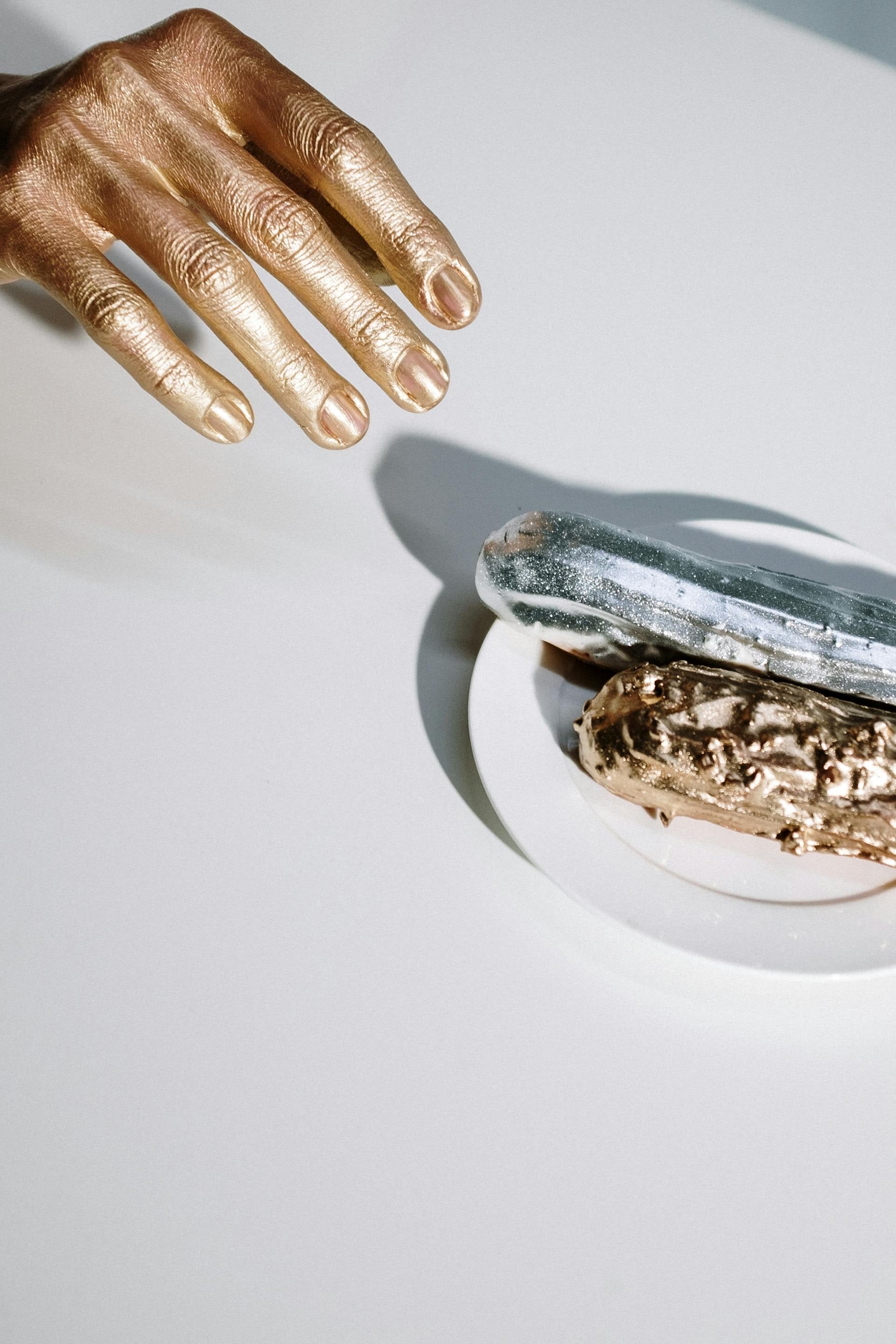 Gold 101: Why We Choose 18K Gold for Your Favorite Pieces (Spoiler: It’s Not Just for the Bling)